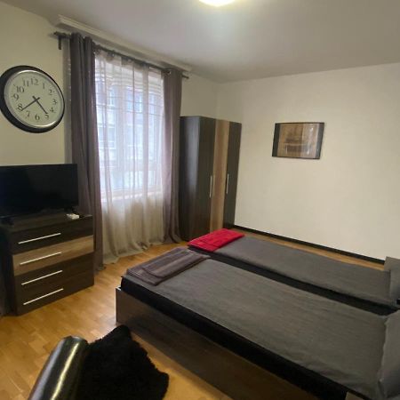 Apartament Bogoslovovi Varna Exteriör bild