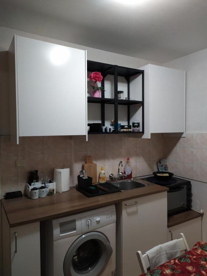 Apartament Bogoslovovi Varna Exteriör bild